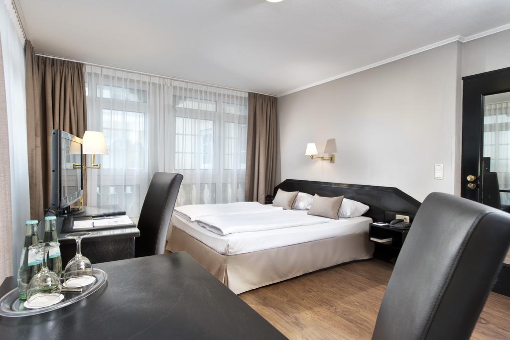 Hotel Munich North Neufahrn bei Freising Szoba fotó